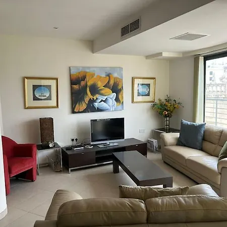 Swimming Pool Acees 2 Bedrooms Luxury * Saint Julian's