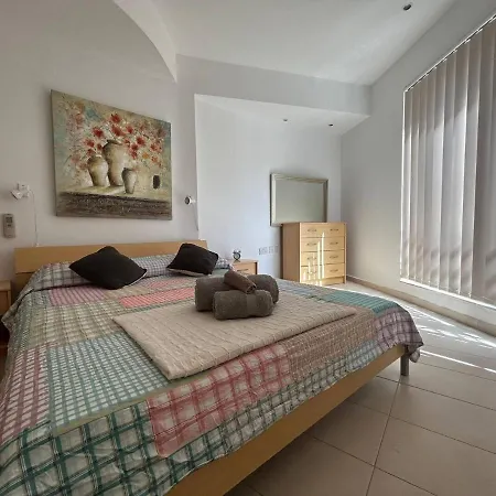 Swimming Pool Acees 2 Bedrooms Luxury * Saint Julian's